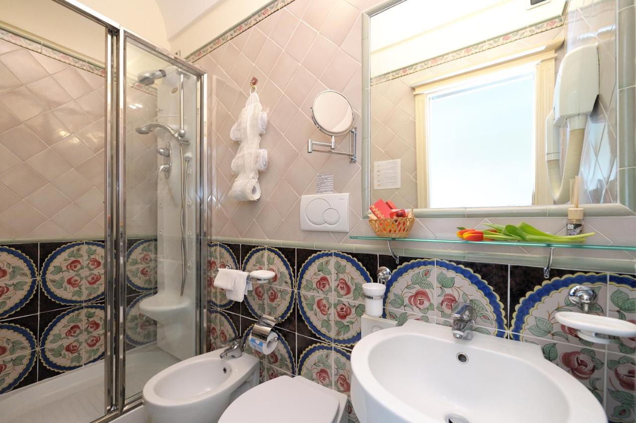Amalfi Old Square Room & Apartments Luaran gambar
