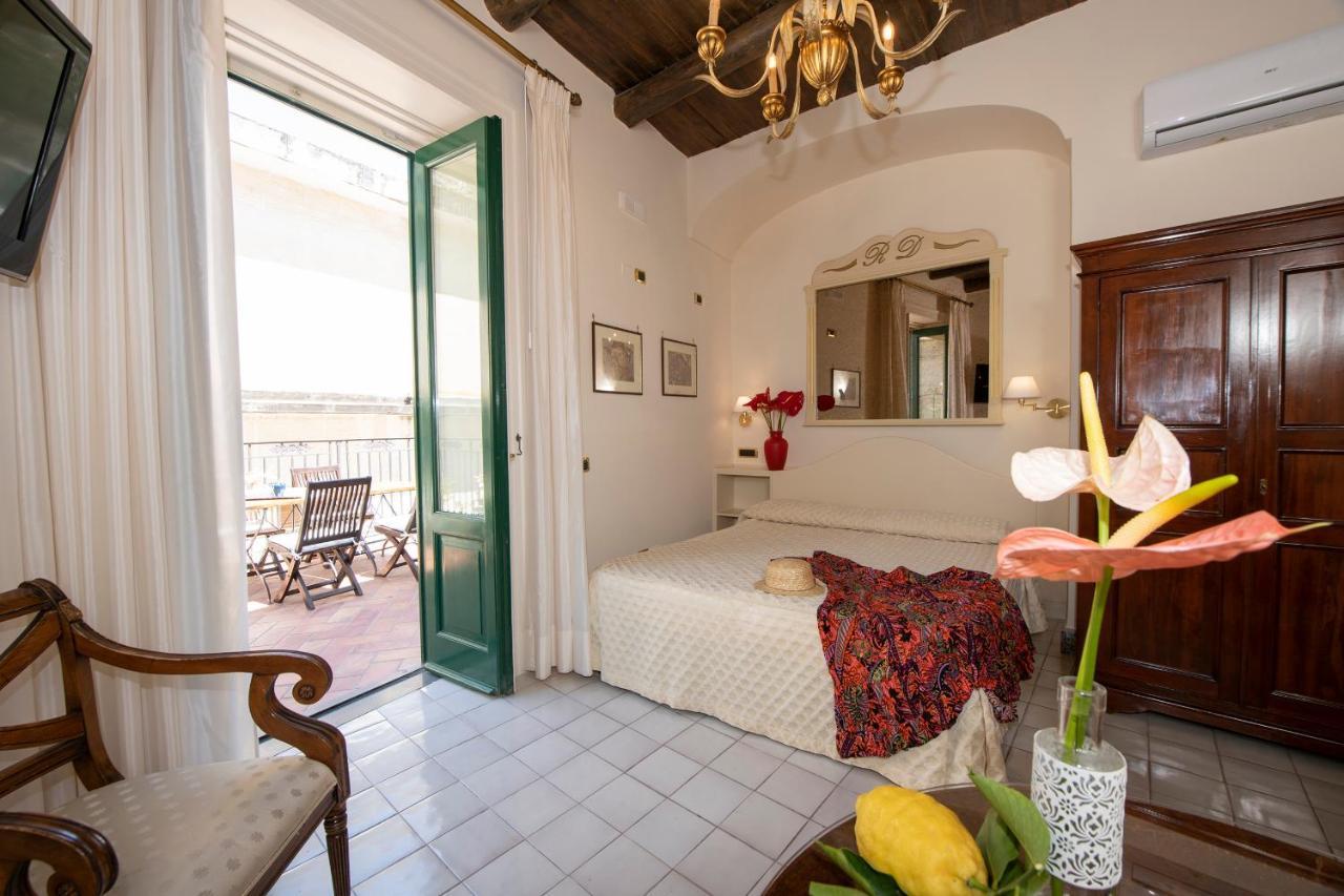 Amalfi Old Square Room & Apartments Luaran gambar