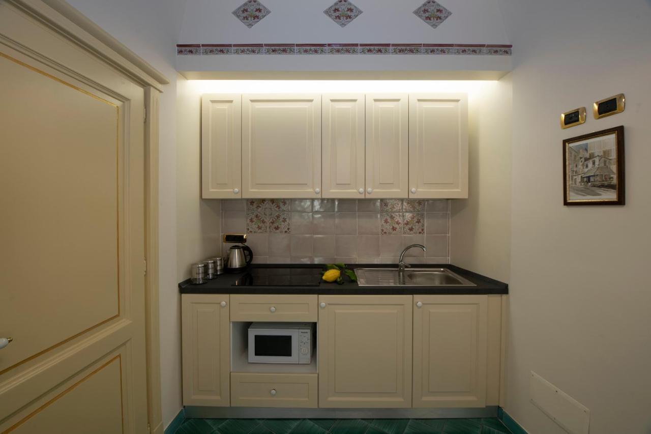 Amalfi Old Square Room & Apartments Luaran gambar