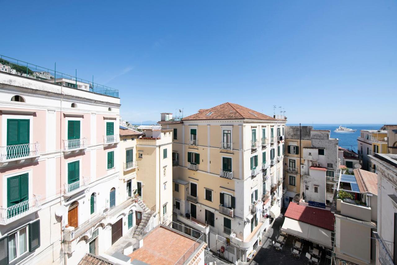 Amalfi Old Square Room & Apartments Luaran gambar