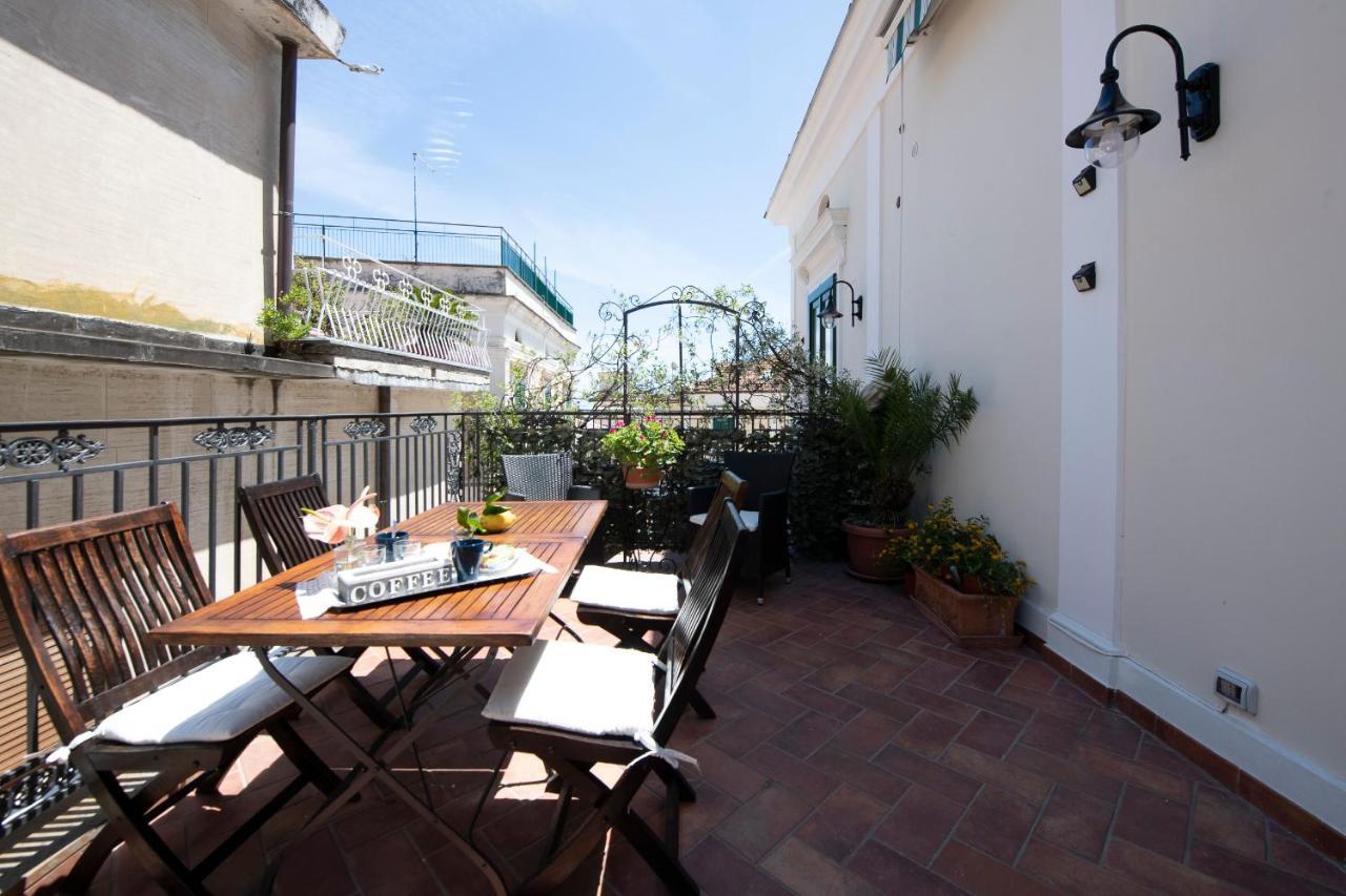 Amalfi Old Square Room & Apartments Luaran gambar