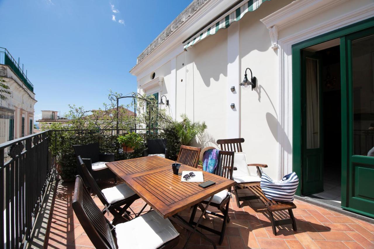 Amalfi Old Square Room & Apartments Luaran gambar
