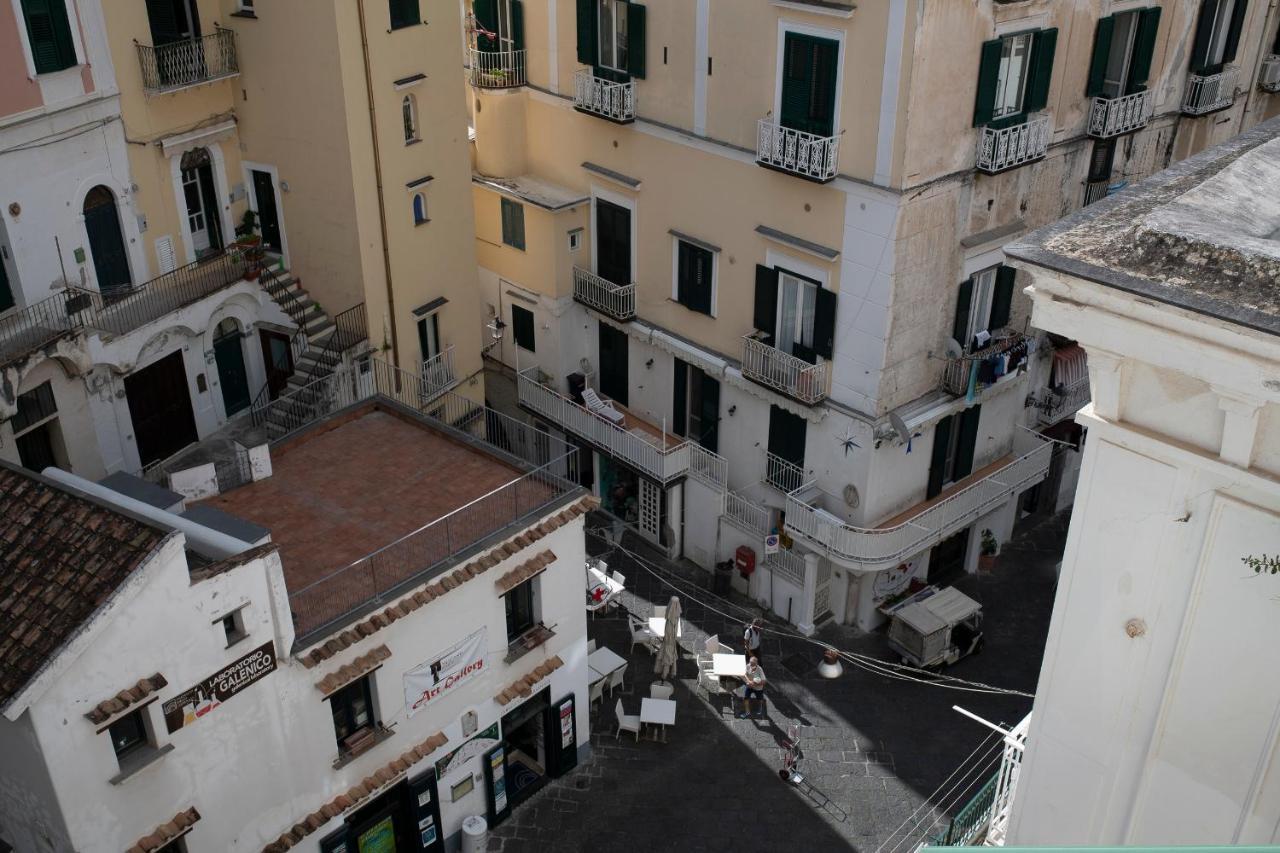 Amalfi Old Square Room & Apartments Luaran gambar