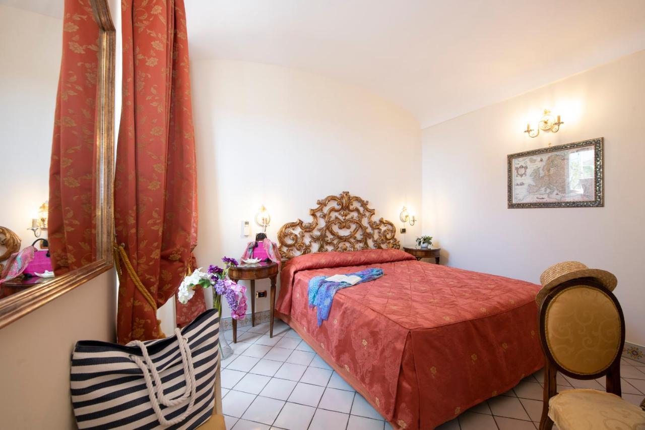 Amalfi Old Square Room & Apartments Luaran gambar