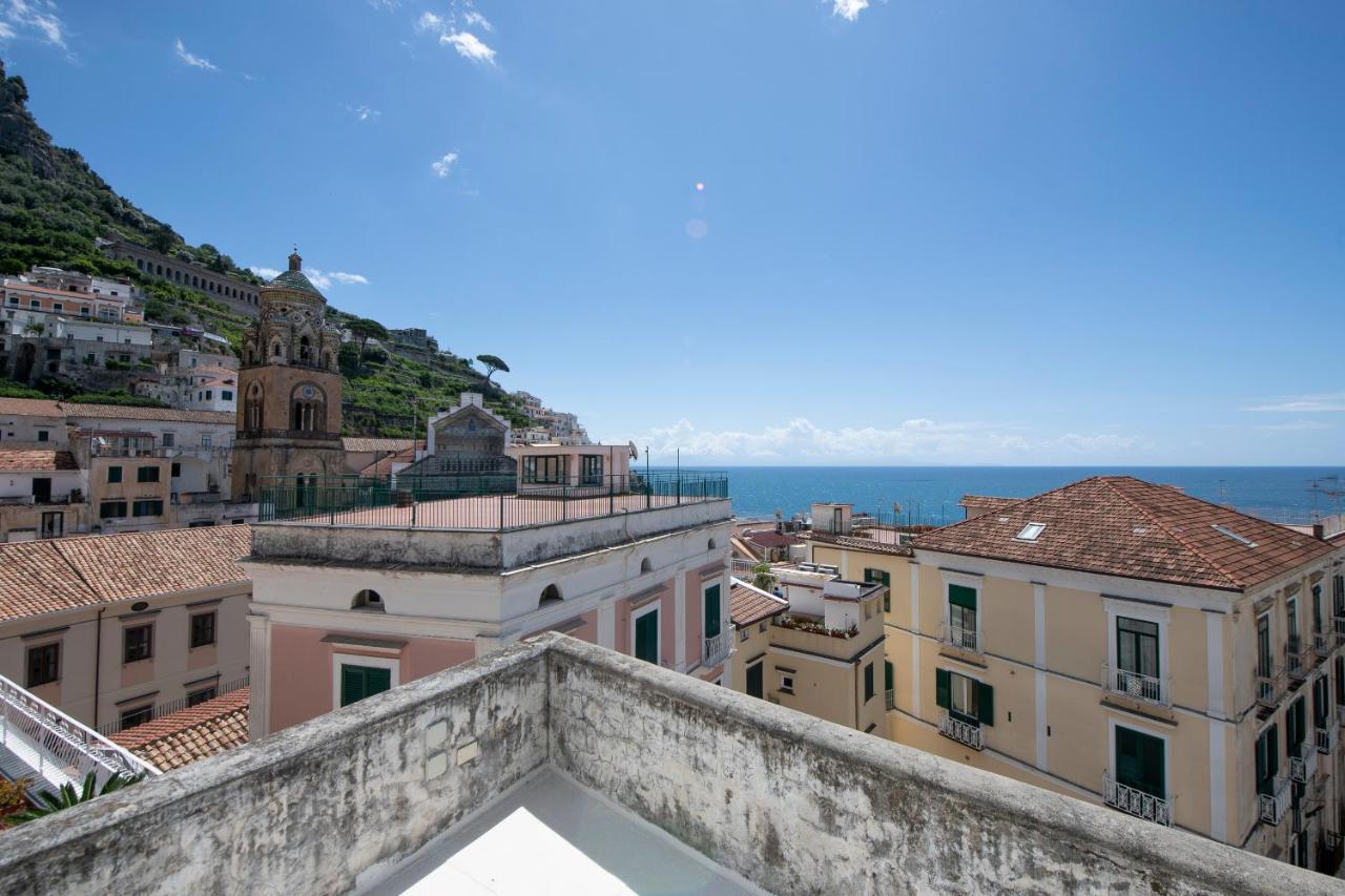 Amalfi Old Square Room & Apartments Luaran gambar